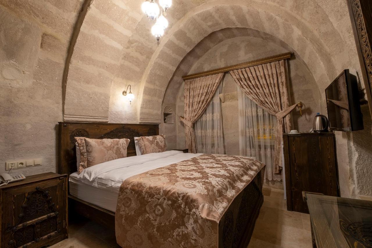 Underground Cave Suites Hotel Göreme Exterior photo
